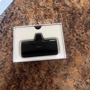 iWALK Black Portable Charger